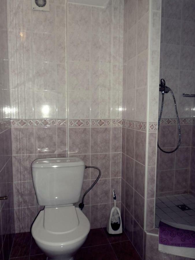 K-Plus Penzion Štúrovo Esterno foto